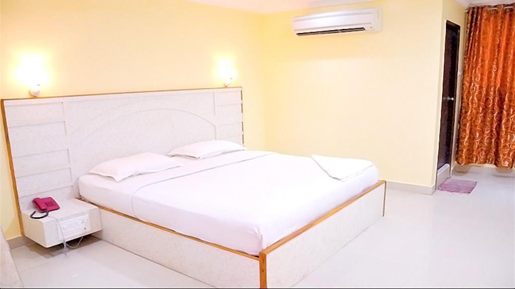 Hariharan Residency - Poonamallee Hotel Ченай Екстериор снимка